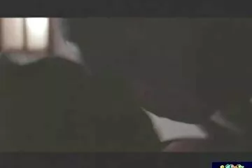 Em tóc sex vua hải tặc vàng gọi điện rủ bạn trai địt cho sướng.