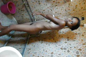 Bàn tay vàng, phim sex vua sex bộ ngực vàng.