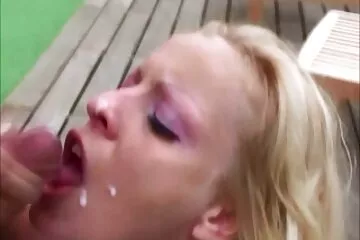 Lén lút phim sex thời vua cu giả.